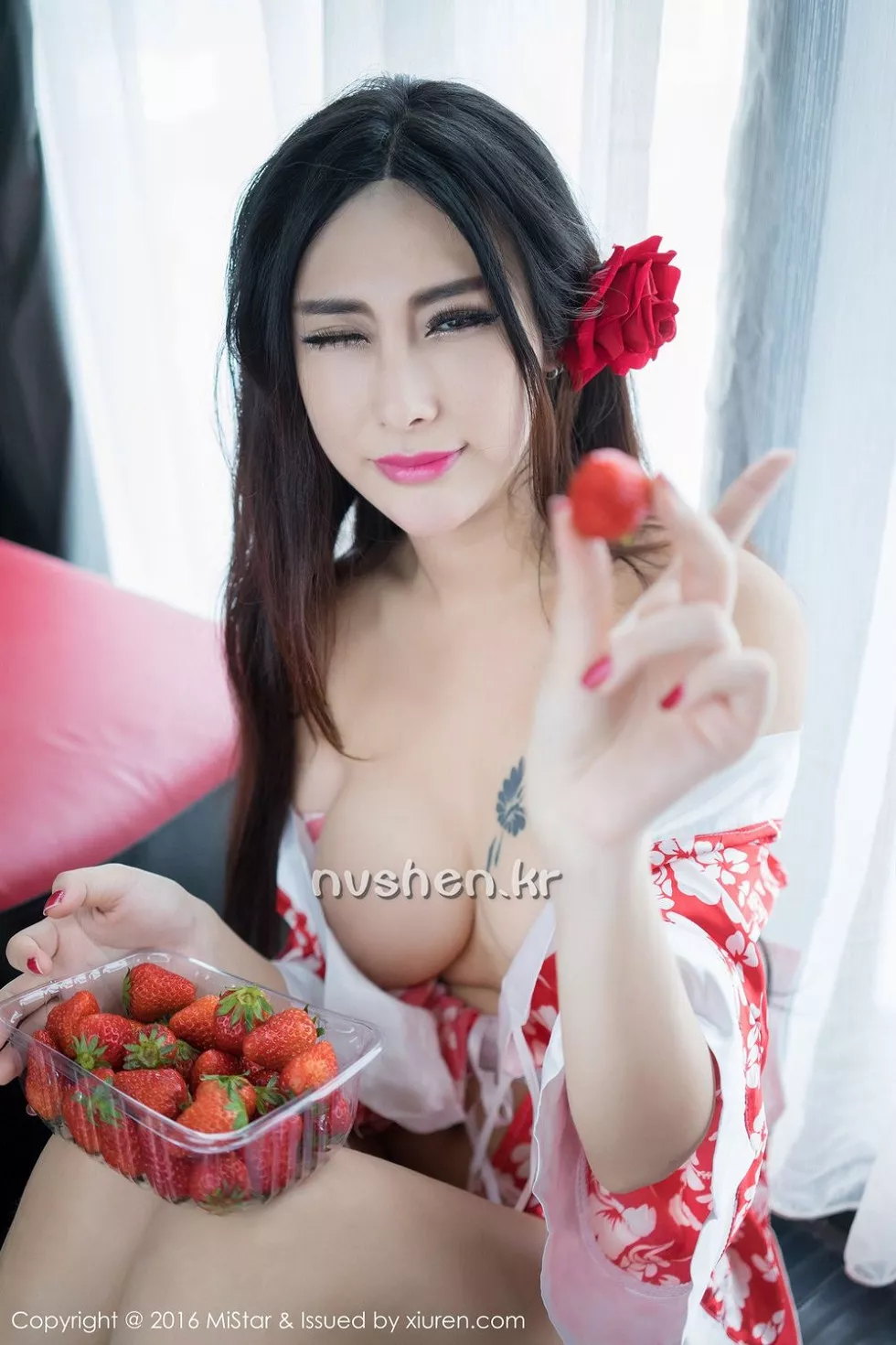 Xgyw.Org_[MiStar魅妍社]Vol.135_嫩模FoxYini孟狐狸千娇百媚私房内衣系列秀豪乳写真60P