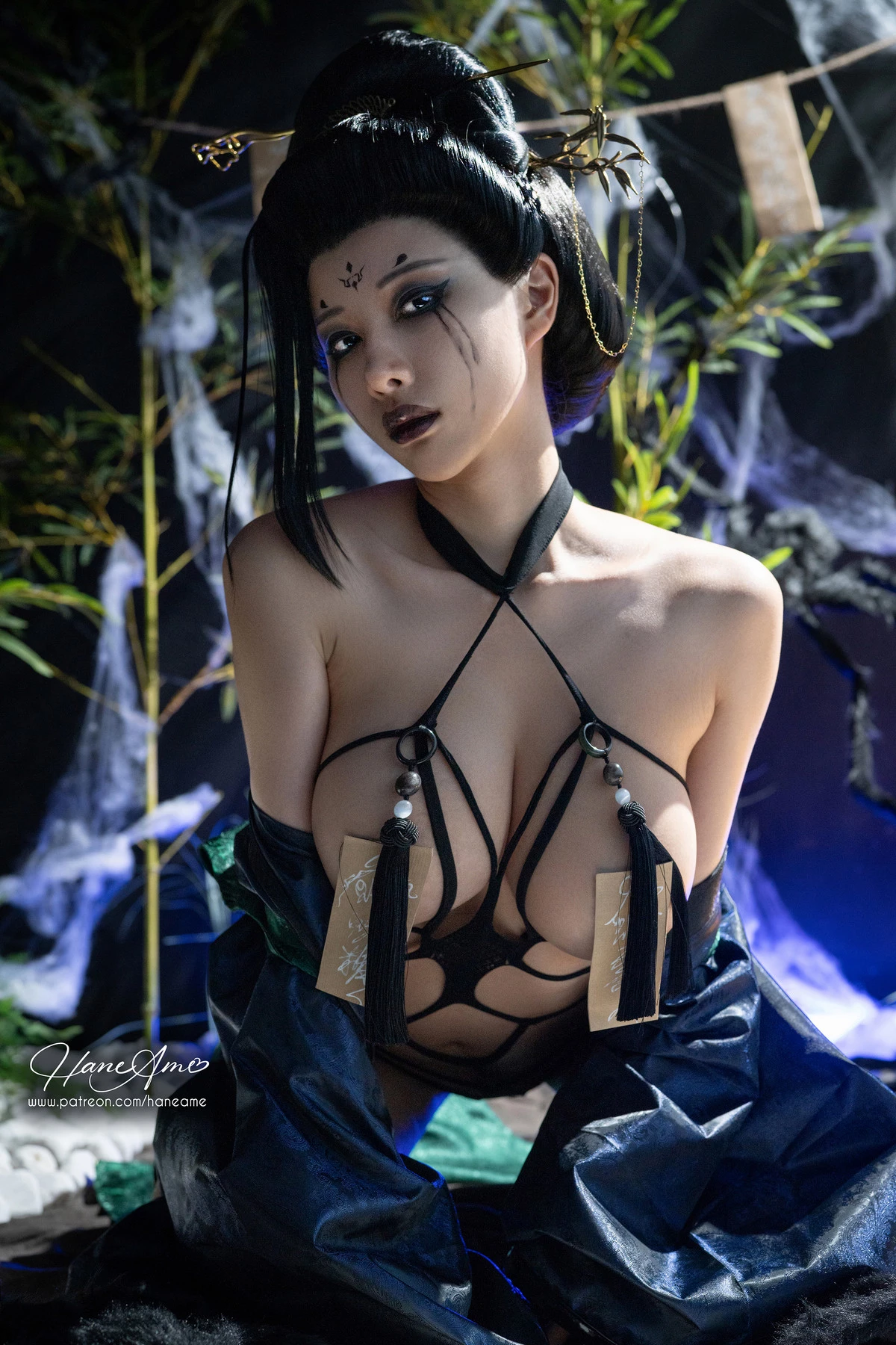 Xgyw.Org_Coser美女雨波_HaneAme黑神話蜘蛛精四妹主题性感黑色情趣服饰秀丰满身材诱惑写真33P