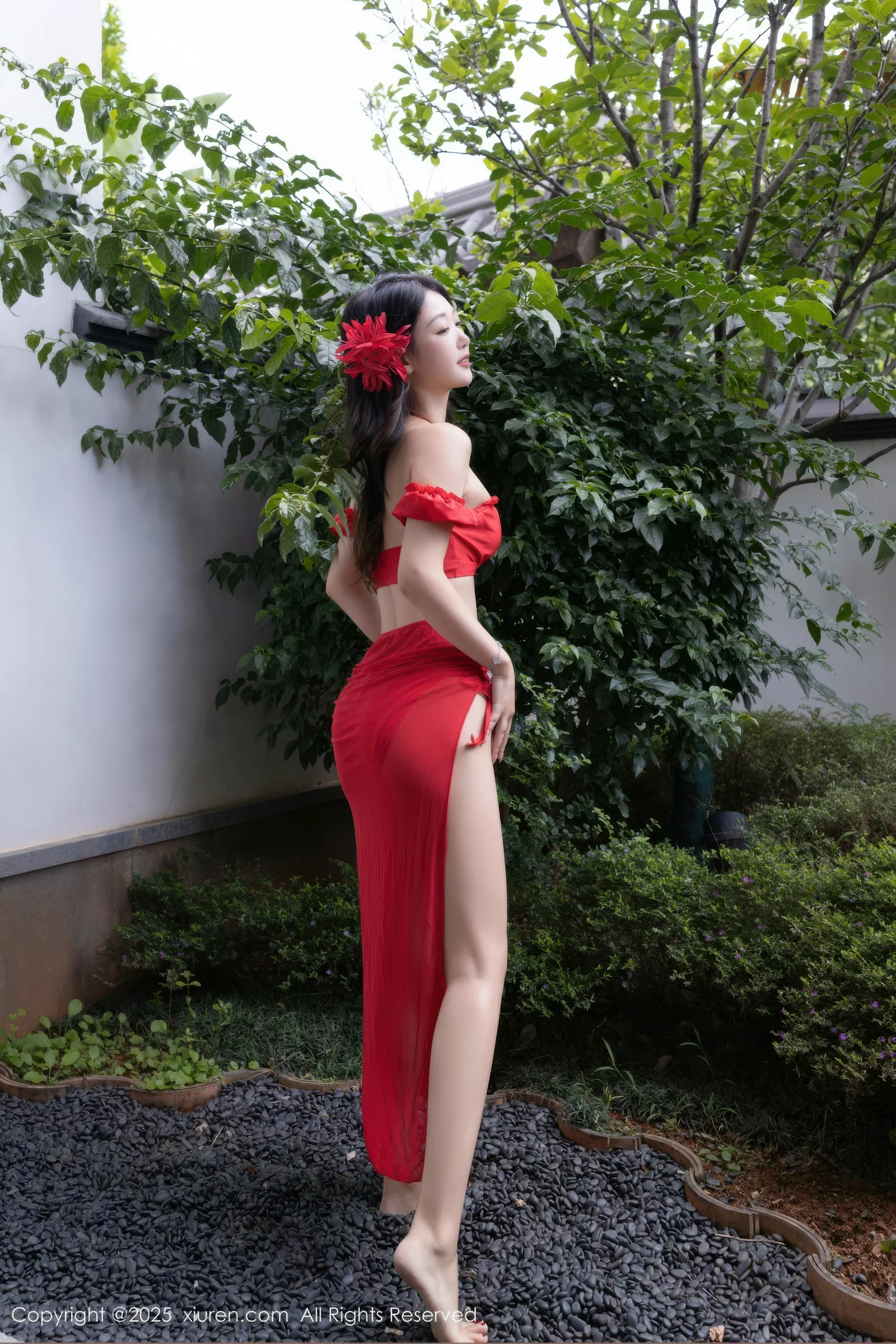 Xgyw.Org_[XiuRen秀人网]No.10662_模特唐安琪性感红色短裙露红色泳衣秀曼妙身姿迷人诱惑写真80P