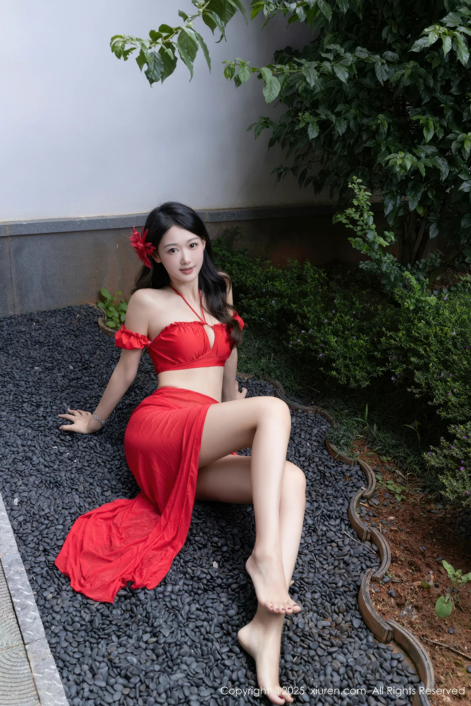 Xgyw.Org_[XiuRen秀人网]No.10662_模特唐安琪性感红色短裙露红色泳衣秀曼妙身姿迷人诱惑写真80P