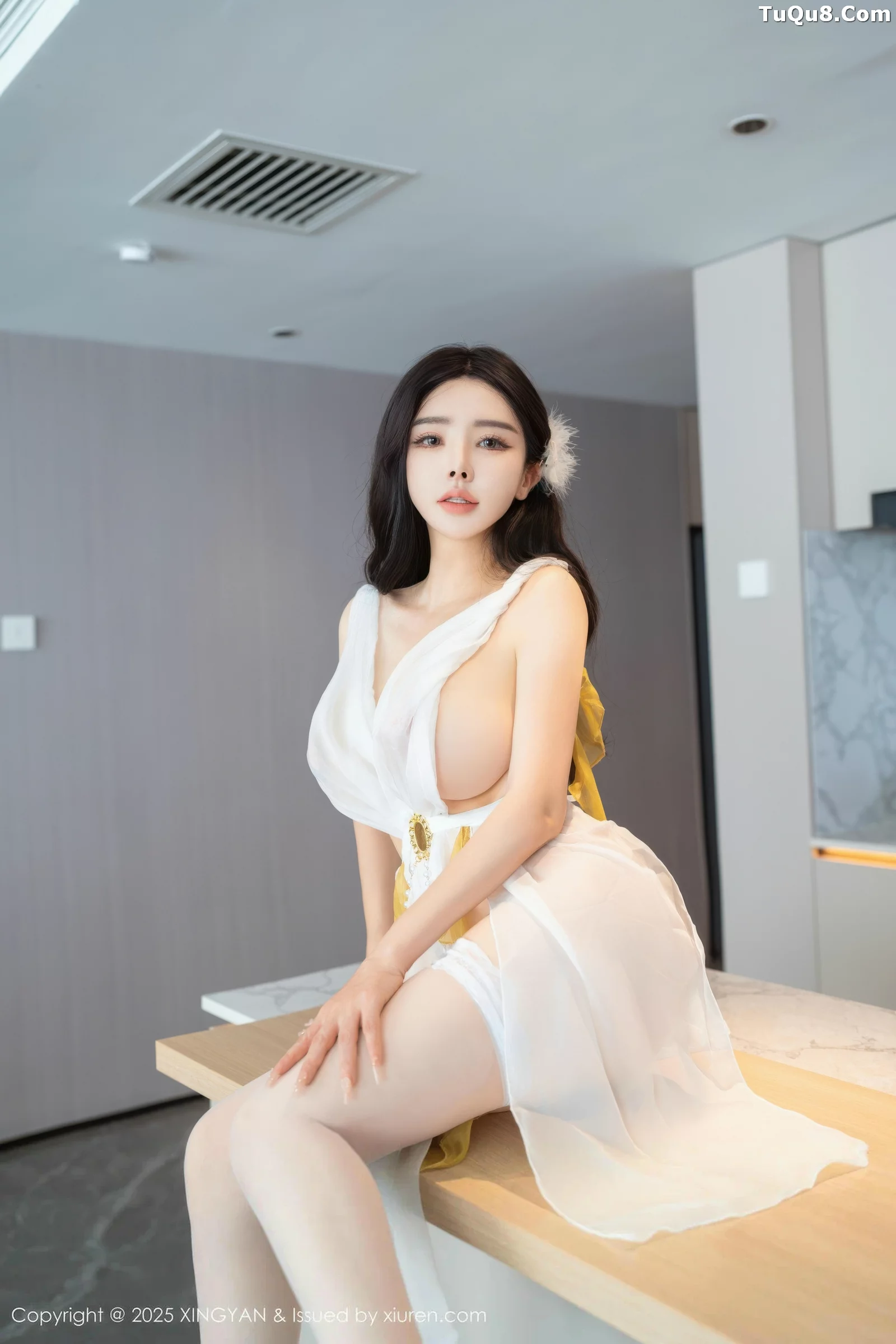 Xgyw.Org_[XINGYAN星颜社]VOL.392_模特潘思沁性感白色情趣服饰配白色丝袜秀巨乳肥臀诱惑写真64P