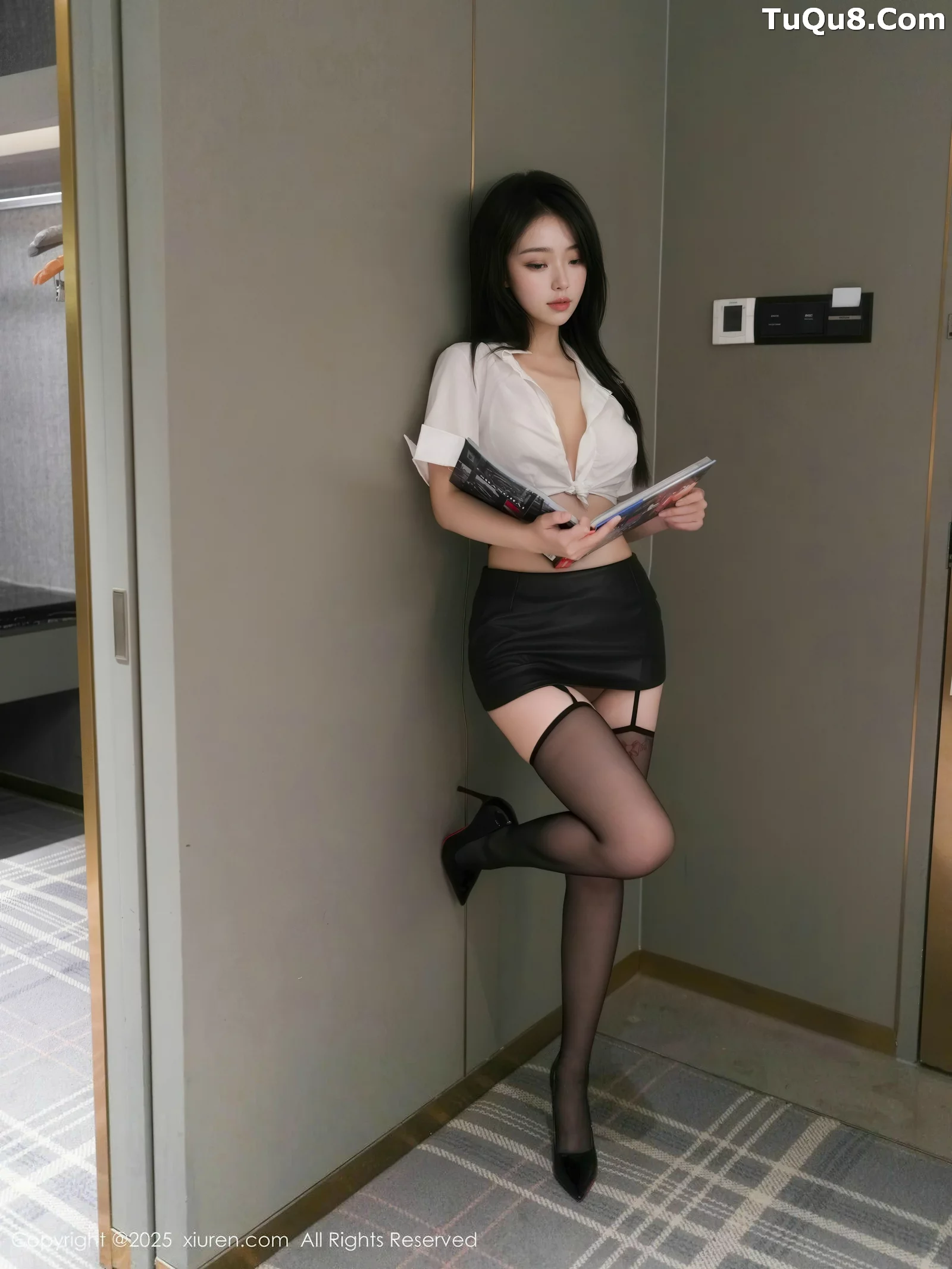 Xgyw.Org_[XiuRen秀人网]No.10669_新人模特烧烧小桃性感黑色情趣内衣配黑丝吊袜秀曼妙身材诱惑写真99P