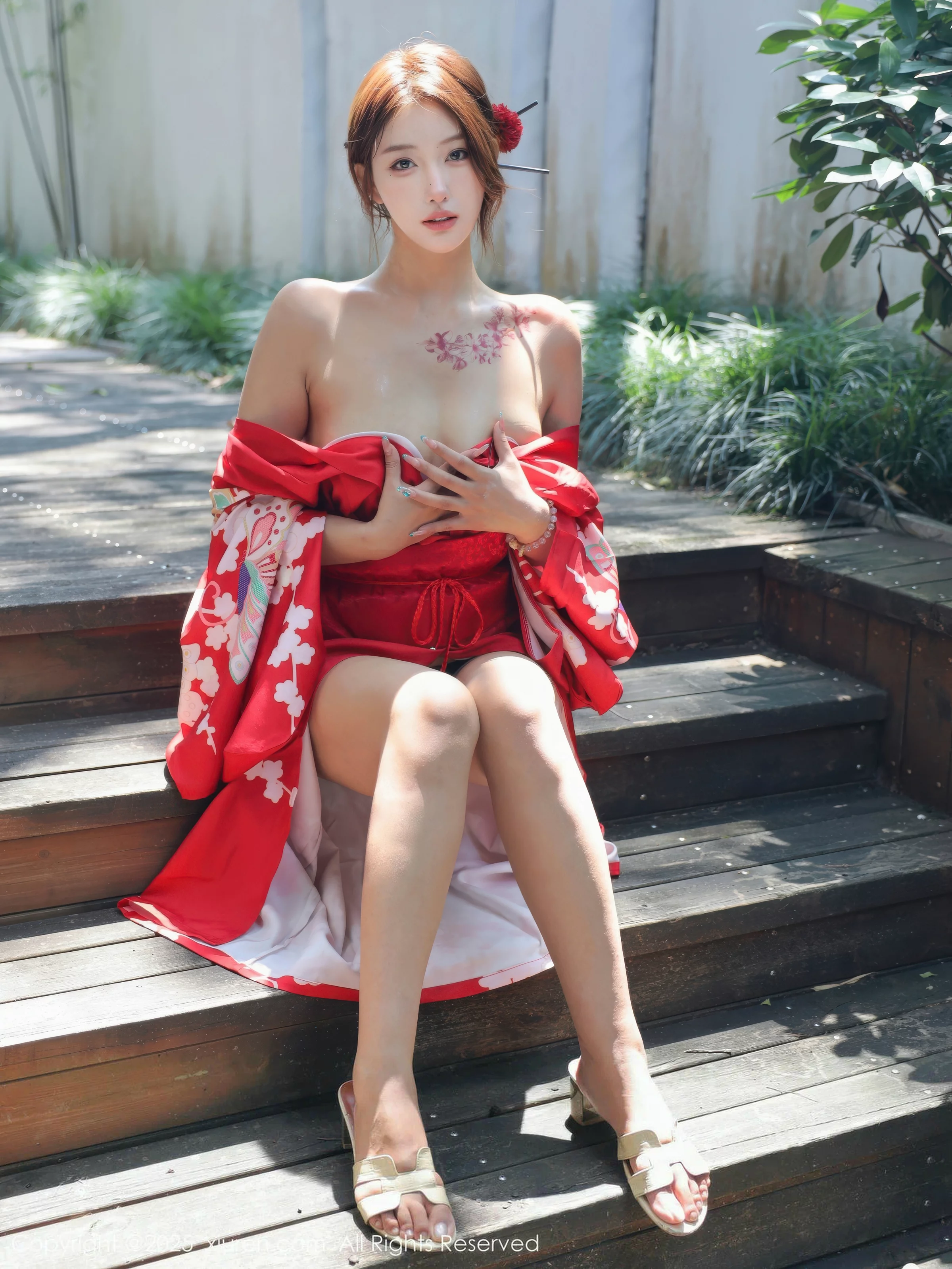 Xgyw.Org_[XiuRen秀人网]No.10683_模特金允希Yuki户外性感红色和服半脱秀完美身材惹火诱惑写真80P
