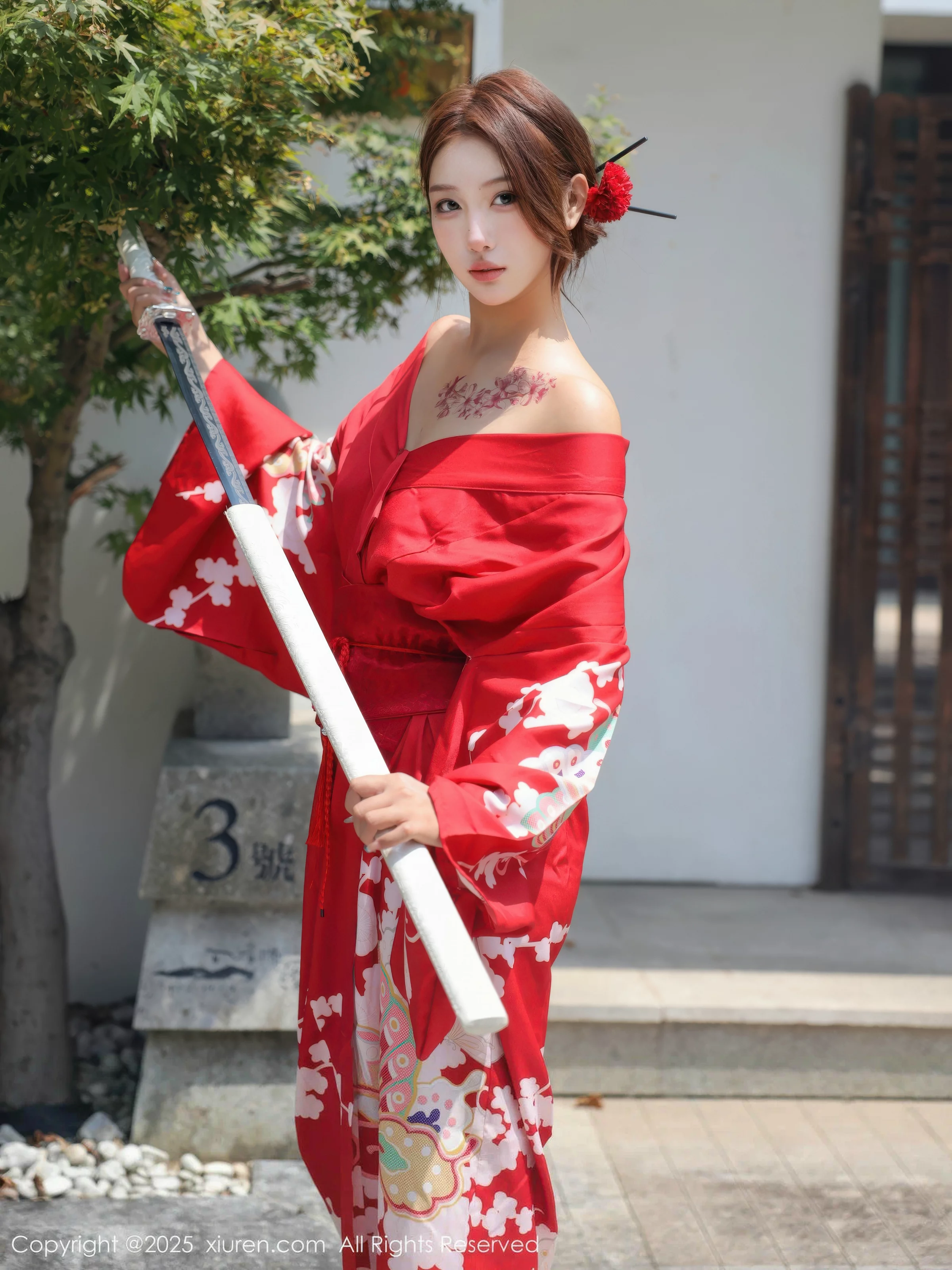 Xgyw.Org_[XiuRen秀人网]No.10683_模特金允希Yuki户外性感红色和服半脱秀完美身材惹火诱惑写真80P