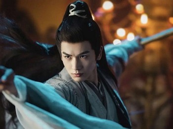 张凌赫主演的下部古装剧《四海重明》又是1女3男模式