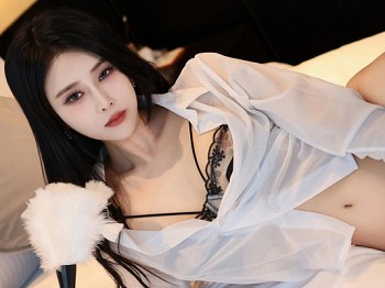XiuRen第7896期_模特草莓mm性感黑色轻透情趣内衣配黑丝袜秀曼妙身姿诱惑写真79P