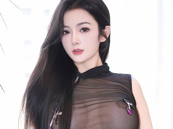 [YouMi尤蜜荟]Vol.1027_模特谭小灵性感黑色轻透连衣短裙配黑丝吊袜秀丰腴身姿诱惑写真88P
