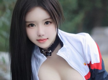 XiuRen第8335期_模特小薯条nienie户外性感学生运动装露超薄肉丝撩人诱惑写真88P