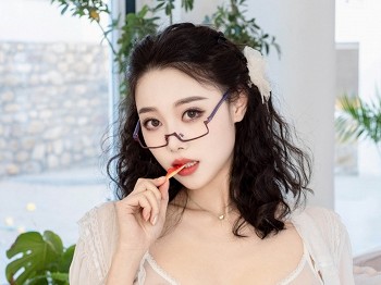 [XINGYAN星颜社]VOL.340_模特清妙私房性感白色情趣内衣配白丝吊袜秀完美身材诱惑写真72P