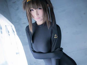[Cosplay精选]COS正片《Suite2》图集红色内裤系列+黑色紧身衣诱惑写真330P